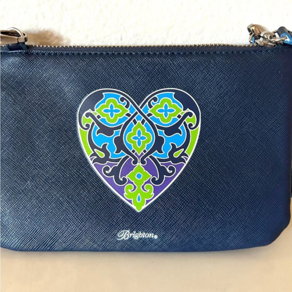 BRIGHTON Summer Heart Mini CROSSBODY PURSE Navy Blue‎ Bag  DETACH STRAP 8" Wide